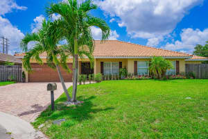 6643 NW 48th St, Coral Springs, FL 33067, Sold 07/28/22