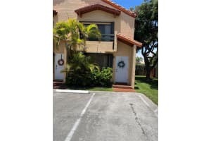 7890 SW 102nd Ln, Miami, FL 33156, Sold 10/11/22