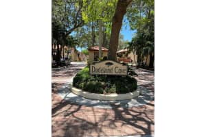 7890 SW 102nd Ln, Miami, FL 33156, Sold 10/11/22