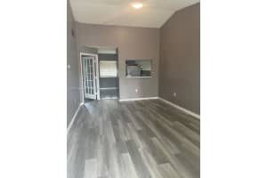 6725 SW 130th Pl Apt 110-1, Miami, FL 33183, Sold 08/10/22