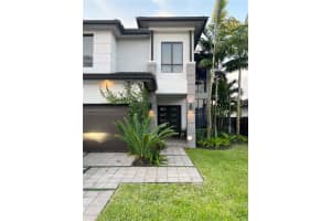 16002 SW 136 Way, Miami, FL 33196, Sold 08/08/22