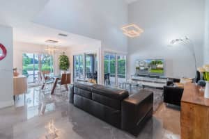 10075 NW 54th Terrace, Doral, FL 33178, Sold 08/23/22