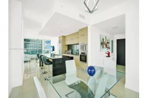 900 Biscayne Bay, 900 Biscayne Blvd APT 2412, Miami, FL 33132, Sold 07/14/22