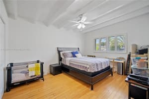 1925 N Hibiscus Dr, North Miami, FL 33181, Sold 09/13/22