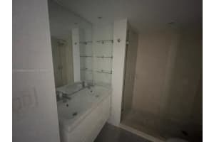 1000 West Ave APT 422, Miami Beach, FL 33139, Sold 08/20/24