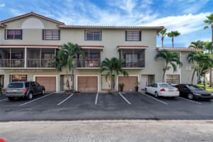 9872 Hammocks Blvd Apt 106-51, Miami, FL 33196, Sold 09/12/22