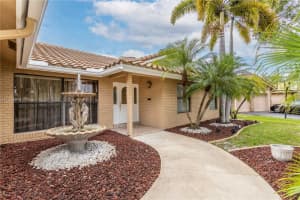 10865 SW 1st Ct, Coral Springs, FL 33071, Sold 08/31/22
