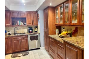 12219 SW 14th Ln APT 2409, Miami, FL 33184, Sold 07/26/22