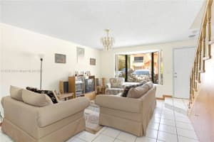 10145 SW 77th Ct, Miami, FL 33156, Sold 08/29/22