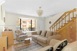 10145 SW 77th Ct, Miami, FL 33156, Sold 08/29/22