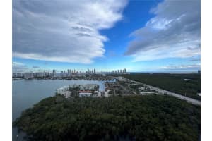 16385 Biscayne Blvd Unit 3019, North Miami Beach, FL 33160, Sold 10/25/23