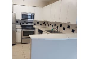 1500 Bay Rd, Miami Beach, FL 33139, Sold 10/05/22