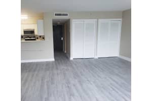 1500 Bay Rd, Miami Beach, FL 33139, Sold 10/05/22