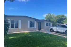 8290 NW 170th Terrace, Hialeah, FL 33015, Sold 02/14/23