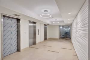 3001 S Ocean Dr APT 321, Hollywood, FL 33019, Sold 09/21/22