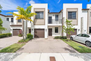 NE 2nd Ct, Miami, FL, Sold 09/02/22