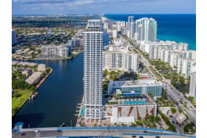 4010 N Ocean Dr, Hollywood, FL 33019, Sold 12/16/22