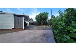 4960 SW 17th St, Fort Lauderdale, FL 33317, Sold 07/29/22