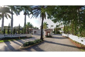 6707 N Kendall Dr APT 120, Pinecrest, FL 33156, Sold 08/31/22