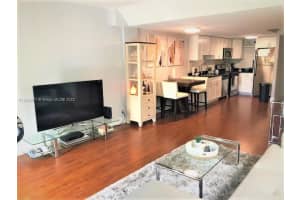 6707 N Kendall Dr APT 120, Pinecrest, FL 33156, Sold 08/31/22