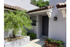11737 NW 11th St, Pembroke Pines, FL 33026, Sold 08/31/22
