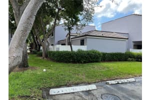 11737 NW 11th St, Pembroke Pines, FL 33026, Sold 08/31/22