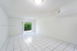 2680 W 76th St APT 107, Hialeah, FL 33016, Sold 08/19/22