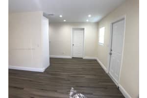 269 26th Ave SW, Vero Beach, FL 32962, Sold 07/29/22