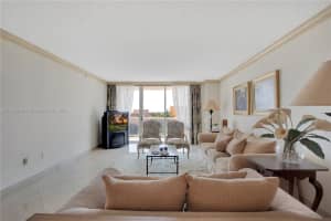 8855 Collins Ave, Surfside, FL 33154, Sold 10/25/22