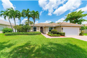 2322 NW 193rd Ave, Pembroke Pines, FL 33029, Sold 08/04/22
