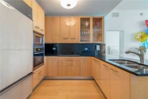 6799 Collins Ave APT 412, Miami Beach, FL 33141, Sold 08/03/22