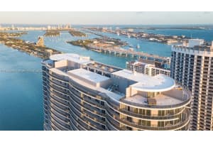 488 NE 18th St, Miami, FL 33132, Sold 01/13/23