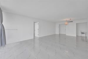 780 NE 69th St, Miami, FL 33138, Sold 10/19/22