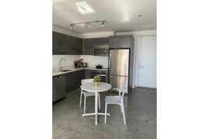 151 SE 1st St Apt 2205, Miami, FL 33131, Sold 08/04/22