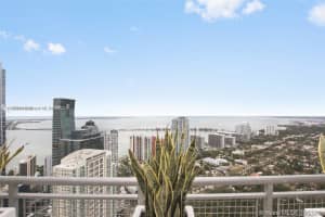 60 SW 13th St, Miami, FL 33130, Sold 11/17/22