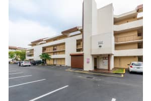 8850 Fontainebleau Blvd APT 205, Miami, FL 33172, Sold 09/01/22