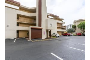 8850 Fontainebleau Blvd APT 205, Miami, FL 33172, Sold 09/01/22