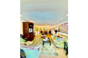 10300 W Bay Harbor Dr #2b, Bay Harbor Islands, FL 33154, Sold 09/23/22