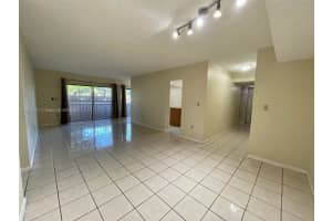 5800 SW 127th Ave, Miami, FL 33183, Sold 09/15/22