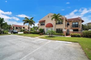 25 Uno Lago Dr #25, North Palm Beach, FL 33408, Sold 08/10/22