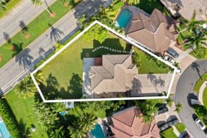 10321 SW 164th Ct, Miami, FL 33196, Sold 08/29/22