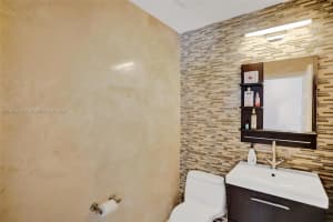 4775 NW 110th Ct, Doral, FL 33178, Sold 11/23/22