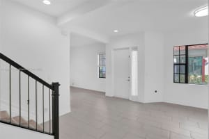 11754 SW 13th Ln, Pembroke Pines, FL 33025, Sold 08/17/22