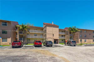8460 SW 154th Cir Ct APT 126, Miami, FL 33193, Sold 08/19/22
