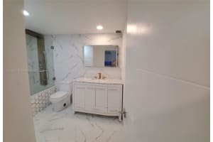 19380 Collins Ave APT 224, Sunny Isles Beach, FL 33160, Sold 08/29/22