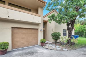 8420 N Missionwood Cir d 16, Miramar, FL 33025, Sold 09/08/22