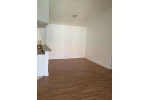 18830 NW 57th Ave APT 304, Hialeah, FL 33015, Sold 08/05/22