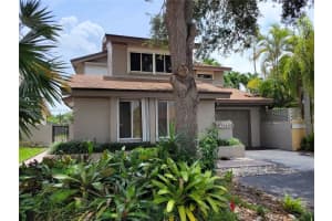 4070 SW 83rd Way, Davie, FL 33328, Sold 08/03/22