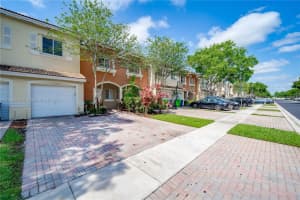 11322 NW 33rd St, Sunrise, FL 33323, Sold 07/22/22