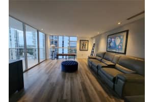 3731 N Country Club Dr APT 1928, Aventura, FL 33180, Sold 07/21/22